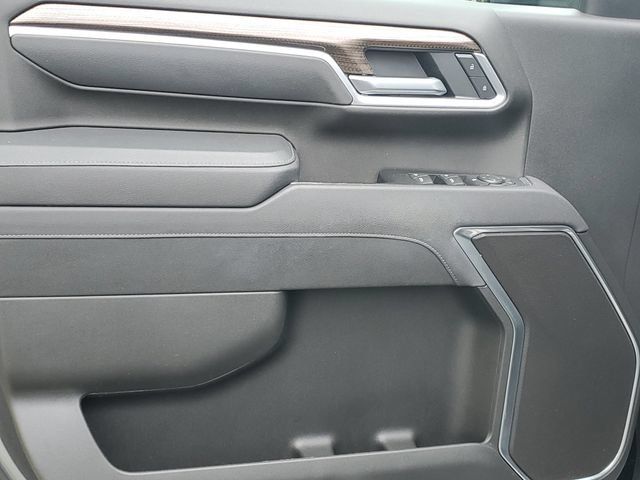 Certified 2026 Chevrolet Silverado 2500 LT AWD/4WD image 15
