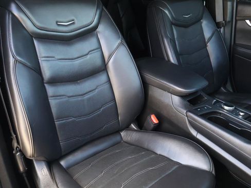 Used 2021 Cadillac XT6 Premium Luxury w/ Platinum Package image 23