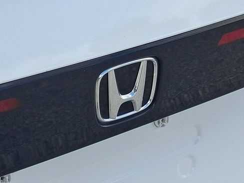 Used 2023 Honda Accord EX image 28
