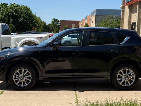 Used 2025 MAZDA CX-5 AWD 2.5 S w/ Preferred Package image 4