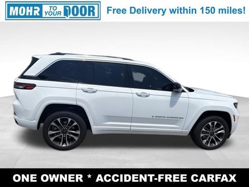 Used 2023 Jeep Grand Cherokee Overland w/ Advanced Protech Group III AWD/4WD image 7