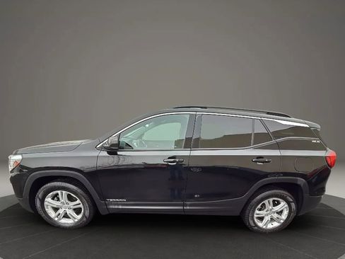 Used 2018 GMC Terrain SLE w/ Driver Convenience Package image 8