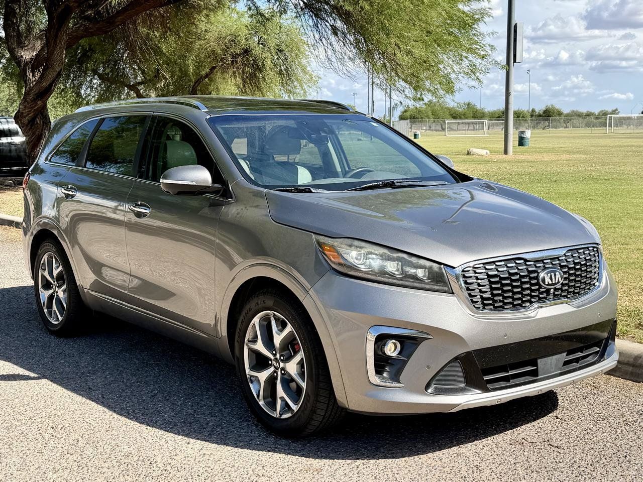 Used 2019 Kia Sorento SX w/ SX Touring Package FWD image 7