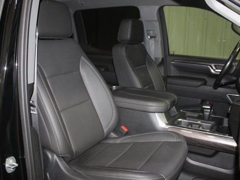 Used 2023 Chevrolet Silverado 1500 LTZ w/ Technology Package AWD/4WD image 21