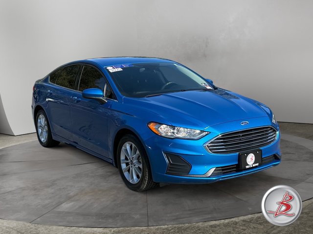 Used 2020 Ford Fusion SE FWD image 1