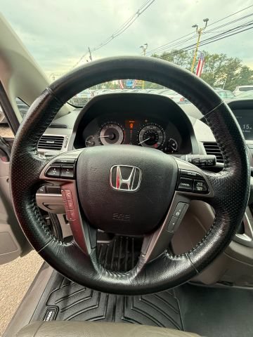 Used 2016 Honda Odyssey Touring Elite image 19