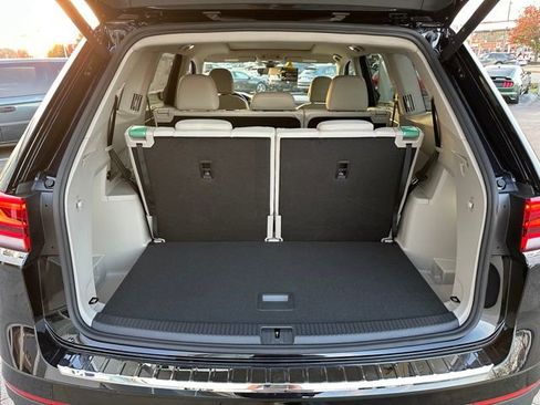 New 2026 Volkswagen Atlas SE image 22
