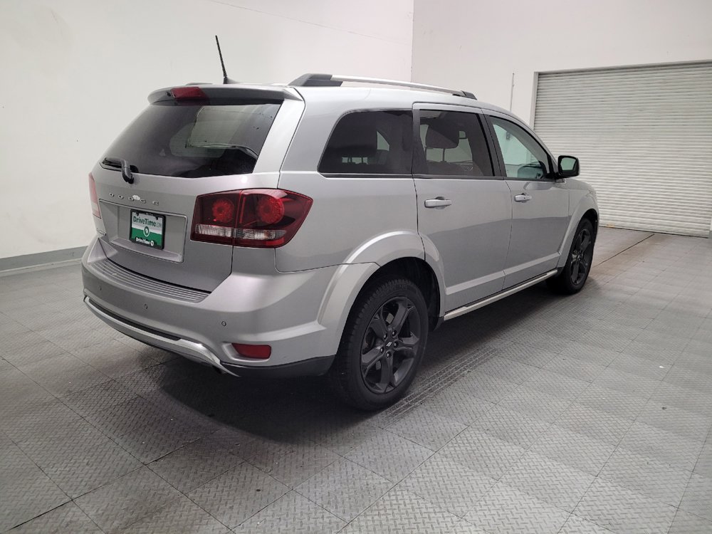 Used 2020 Dodge Journey Crossroad FWD image 9