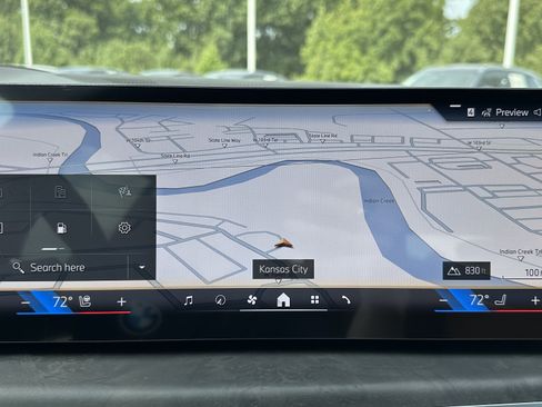 Used 2026 BMW X5 xDrive40i w/ Climate Comfort Package image 22