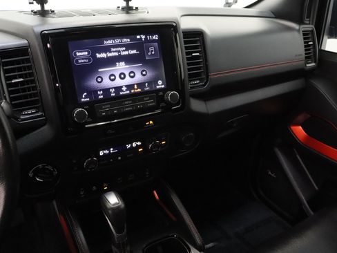 Used 2023 Nissan Frontier PRO-4X w/ Pro-4X Premium Package AWD/4WD image 16