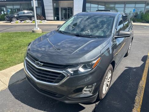 Certified 2019 Chevrolet Equinox LS w/ LS Convenience Package FWD image 2