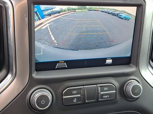 Used 2022 Chevrolet Silverado 1500 RST w/ LPO, Blackout Package image 18