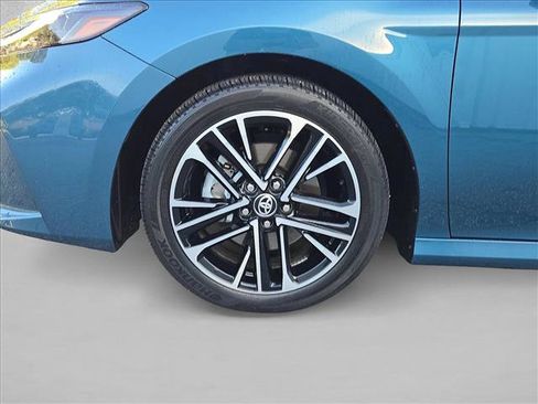 Used 2026 Toyota Camry XLE FWD image 25