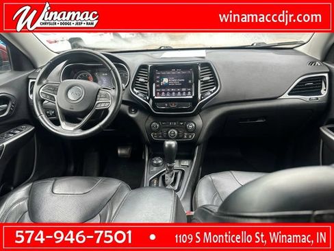 Used 2019 Jeep Cherokee Limited AWD/4WD image 2