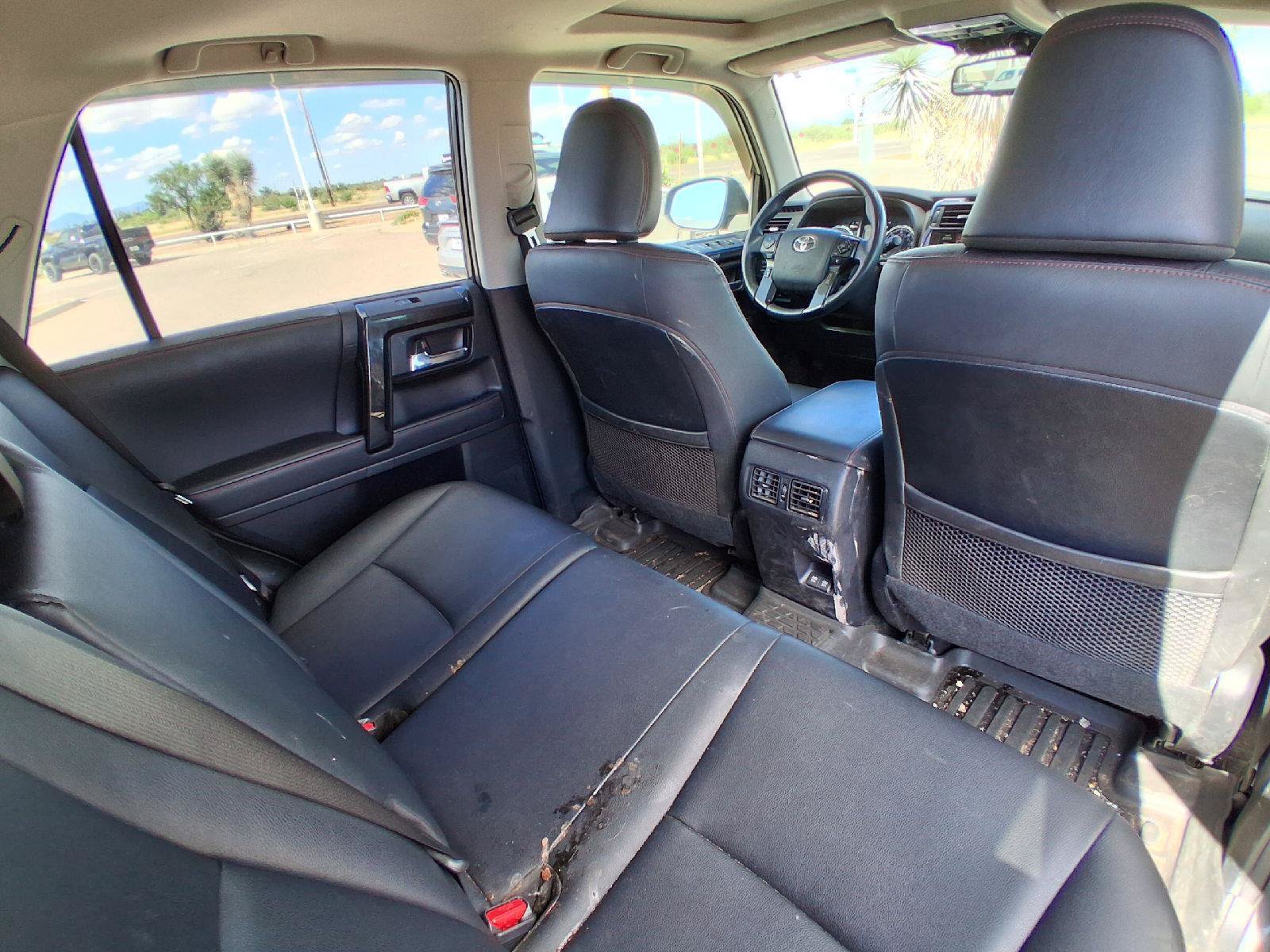 Used 2022 Toyota 4Runner TRD Off-Road Premium w/ Moonroof Package AWD/4WD image 20