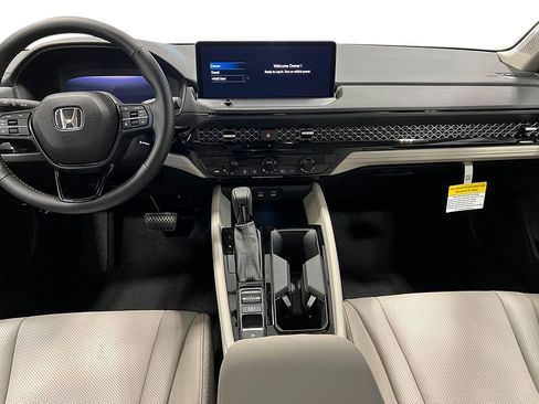 New 2025 Honda Accord EX-L image 17