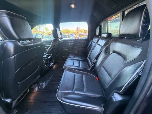 Used 2021 RAM 1500 Laramie w/ Sport Appearance Package AWD/4WD image 14
