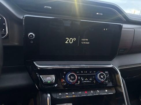 Certified 2024 GMC Sierra 1500 Denali Ultimate image 11