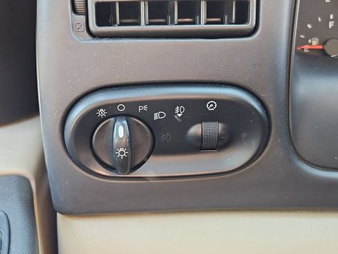 Used 2005 Ford Excursion Limited AWD/4WD image 18