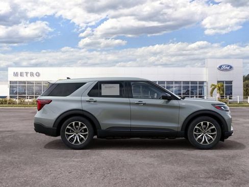 New 2027 Ford Explorer ST-Line RWD image 5