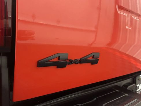 Used 2024 Toyota Tacoma TRD Off-Road AWD/4WD image 15