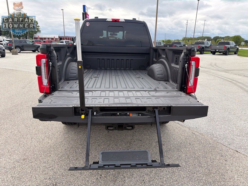 Used 2026 Ford F250 Platinum AWD/4WD image 15