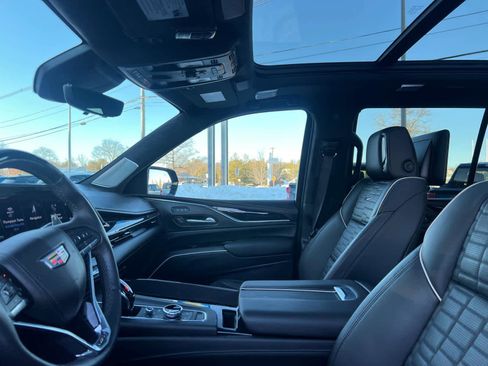 Certified 2024 Cadillac Escalade V w/ LPO, Floor Liner Package image 12