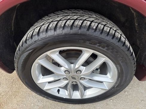 Used 2023 Dodge Durango GT image 28