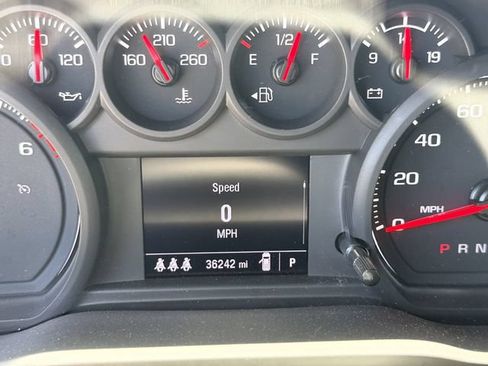 Used 2024 Chevrolet Silverado 1500 Custom Trail Boss AWD/4WD image 33