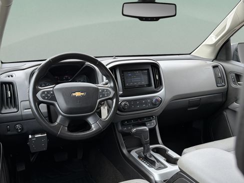 Used 2015 Chevrolet Colorado LT w/ Luxury Package image 42