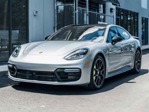 Used 2018 Porsche Panamera Turbo S AWD/4WD image 2