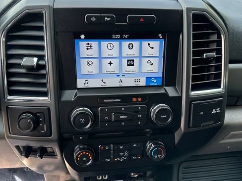 Used 2018 Ford F350 XLT w/ XLT Value Package AWD/4WD image 19