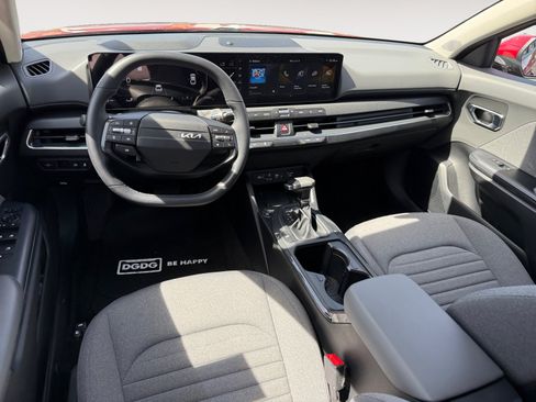 Used 2025 Kia K4 EX FWD image 15