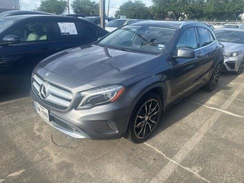 Used 2015 Mercedes-Benz GLA 250 image 2