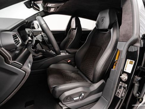 Used 2024 Lamborghini Urus S image 36