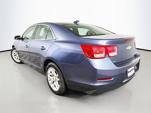 Used 2015 Chevrolet Malibu LT w/ Power Convenience Package FWD image 5
