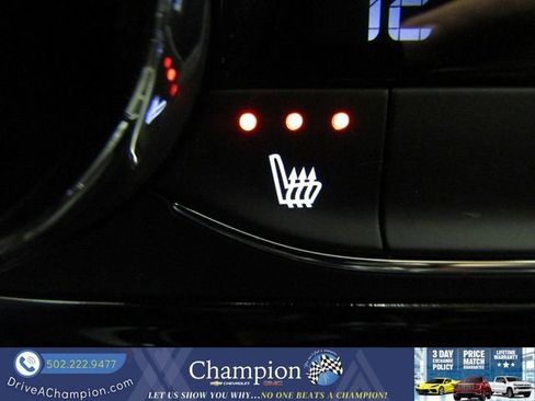 Certified 2025 Chevrolet Trax ACTIV FWD image 6