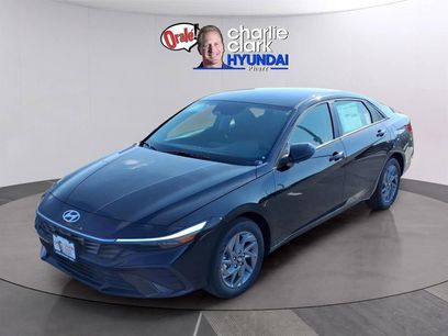 New 2026 Hyundai Elantra Blue