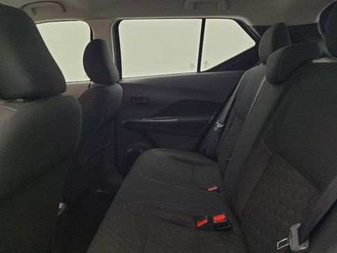 Used 2021 Nissan Kicks S image 18