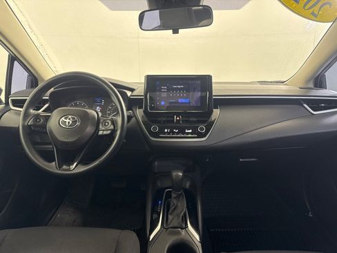 Used 2023 Toyota Corolla LE image 25