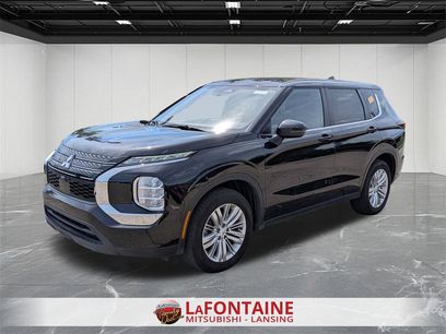 Used 2024 Mitsubishi Outlander ES