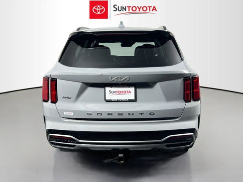 Used 2022 Kia Sorento SX AWD/4WD image 5