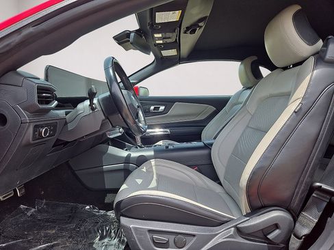 Used 2024 Ford Mustang Premium RWD image 18