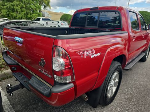 Used 2009 Toyota Tacoma PreRunner RWD image 2