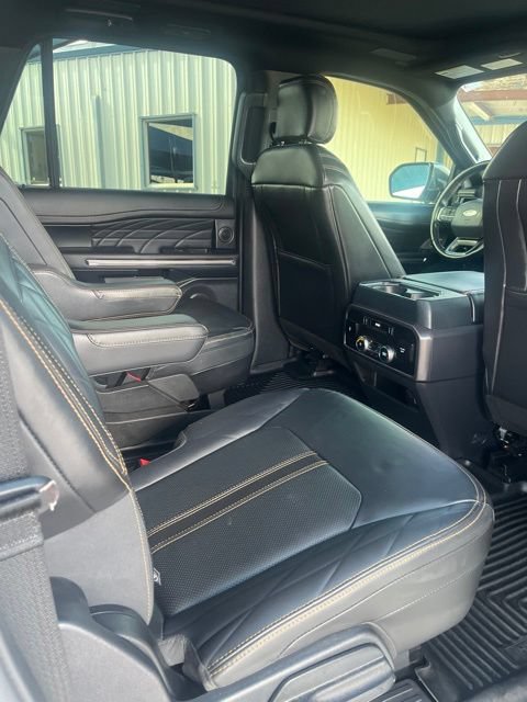 Used 2022 Ford Expedition Max Platinum AWD/4WD image 13