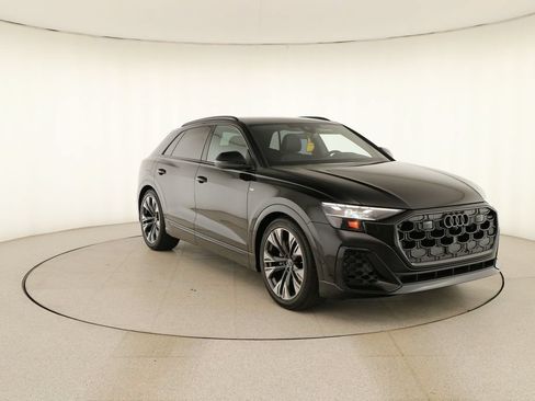 New 2026 Audi Q8 Premium Plus AWD/4WD image 10