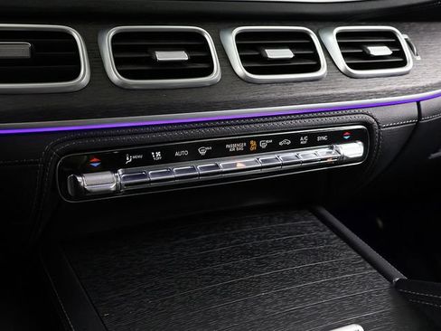 Certified 2022 Mercedes-Benz GLE 350 4MATIC image 25