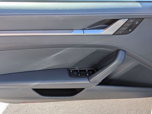 Certified 2025 Porsche 911 Carrera image 14