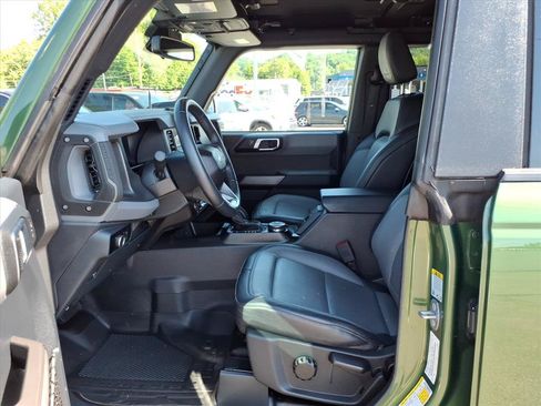 Used 2023 Ford Bronco Everglades AWD/4WD image 11