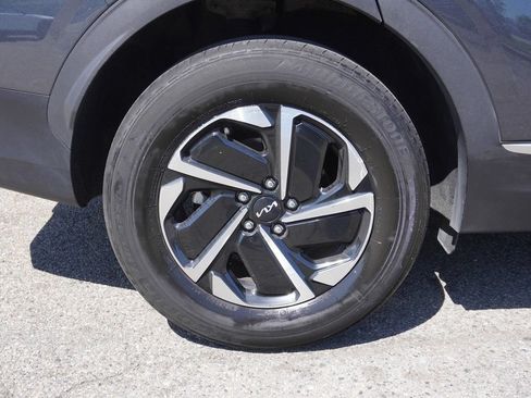Used 2023 Kia Sportage LX AWD/4WD image 19